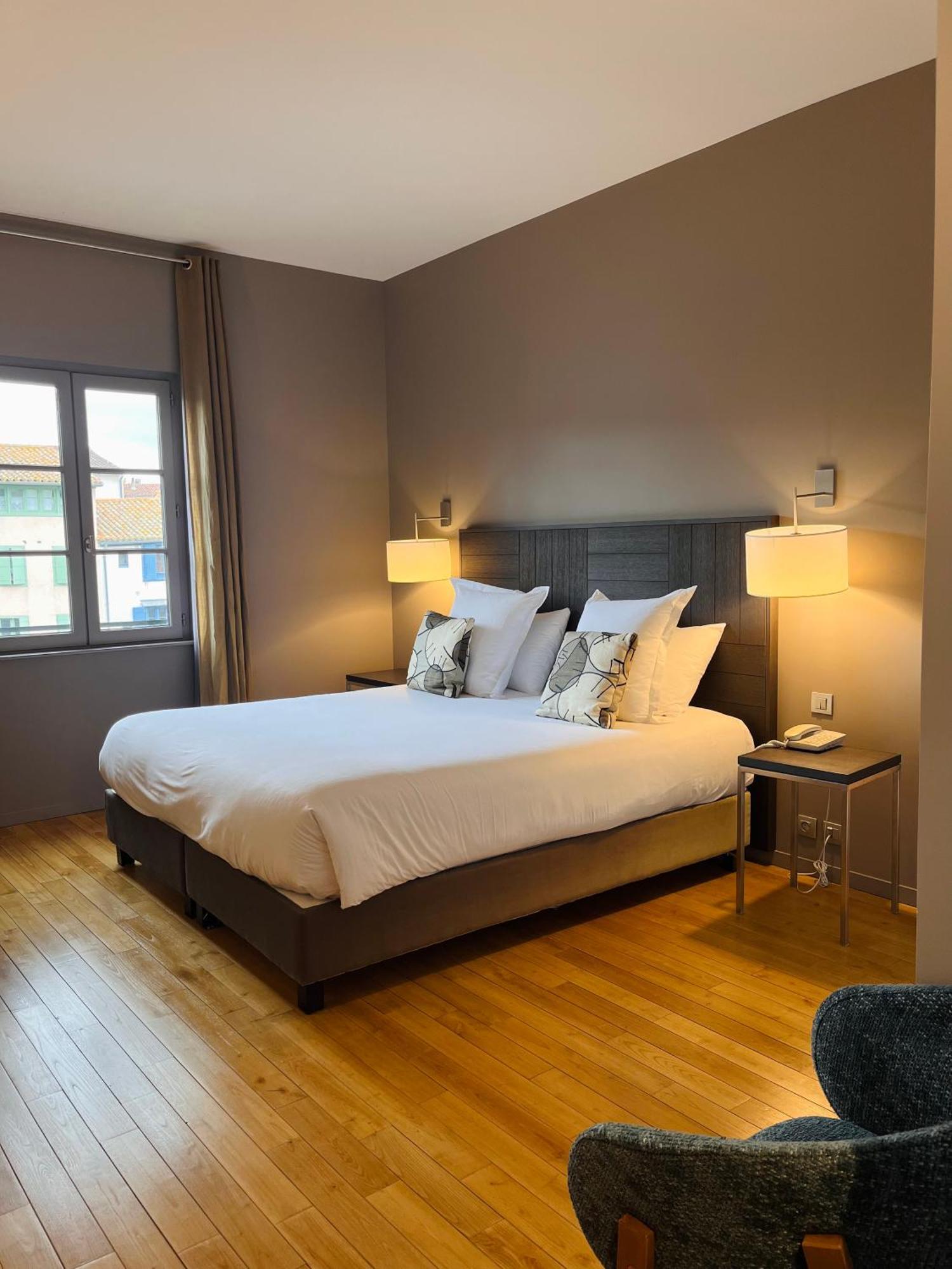 Grand Hotel De Castres Castres  Bagian luar foto