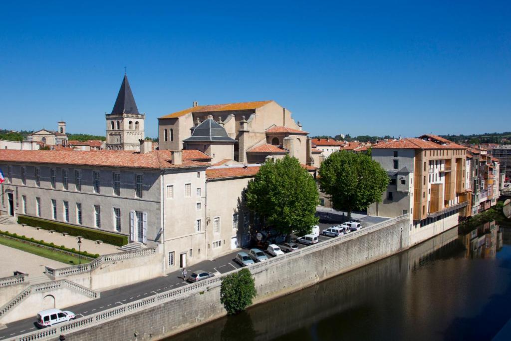 Grand Hotel De Castres Castres  Bagian luar foto